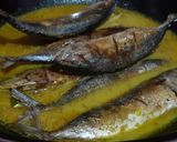 Foto langkah ke 5 dari resep Mangut Ikan Kembung.