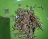 Foto langkah ke 2 dari resep Tumis Bunga Pepaya mix Udang Papay.