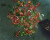 Foto langkah ke 3 dari resep Tumis kerang kupas.