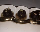 A picture of step 6 of Mawa Gulab jamun.