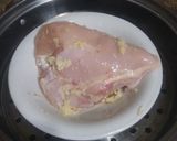 Foto langkah ke 2 dari resep Tumis Jahe Ayam Suwir Kukus.