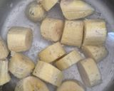 Foto del paso 5 de la receta: Pollo marinado para una ensalada increíble, que acompaña frijoles negros y plátano maduro