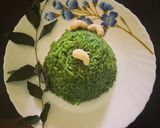 A picture of step 5 of Green thai rice.