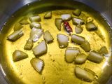 Rodaballo a la plancha con emulsión de ajo