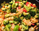 Foto del paso 3 de la receta: Bulgur con wok de verduras y langostinos