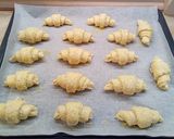 🥐 Sajtos-vajas kiflik 🥐 recept fázis 6 fotója