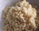 Foto del paso 3 de la receta: Bowl de quinoa, atún y pepino