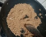 A picture of step 2 of Jaggery panjiri.