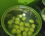 Foto langkah ke 9 dari resep Bakso ayam blender.