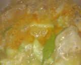 รูปขั้นตอนการทำที่ 5 ของ อ่อมปีกไก่ใส่แตงกวา (Spicy Thai Chicken Wings Curry with Cucumber)