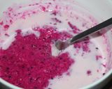 Foto langkah ke 3 dari resep Pancake Oat Buah Naga.