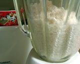 A picture of step 3 of moms rice soup.
