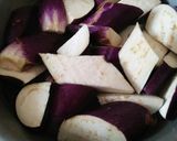Foto langkah ke 1 dari resep Terong saos kecap.