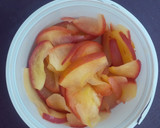 Foto del paso 2 de la receta: Tarta de manzana con rosas de hojaldre