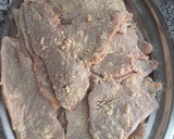Foto del paso 4 de la receta: Filetes empanados y buñuelos