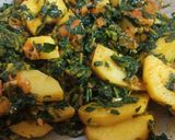 A picture of step 6 of Methi Tomato aur aloo ki sabji.