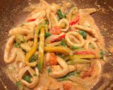 รูปขั้นตอนการทำที่ 3 ของ หมึกผัดไข่เค็ม