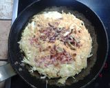Une image de l'étape 7 de Okonomiyaki (Pizza japonaise).