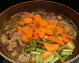 Foto langkah ke 2 dari resep 23. Sop Daging Sapi.
