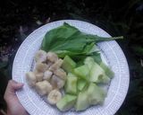Foto langkah ke 1 dari resep Creamy Green Smoothie.