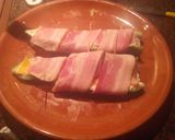 Foto del paso 2 de la receta: Pimientos envueltos con bacon
