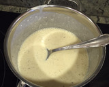 Foto del paso 3 de la receta: Crema de nata y queso con un toque de frambuesa