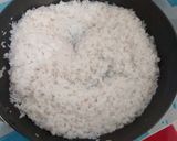 Foto langkah ke 2 dari resep Nasi tim ayam cincang jamur merang.