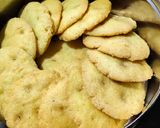 રવા મેંદાની પૂરી (Rava Mendani Puri Recipe in Gujarati) રેસીપી સ્ટેપ4ફોટો