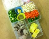 Foto langkah ke 1 dari resep Pastel Ayam Sayuran.
