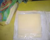 Foto langkah ke 2 dari resep roti gulung panggang with chesse.