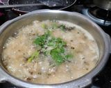 A picture of step 5 of Arisi upma (rice rava upma).