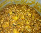 A picture of step 3 of Porridge Beans and Yam.