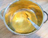 Polenta gombóc sós túróval töltve recept fázis 1 fotója