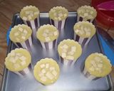 Foto langkah ke 5 dari resep Cheese Custard Muffin.