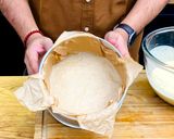 Foto langkah ke 2 dari resep Yoghurt Burnt Cake.