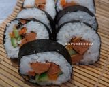 Foto langkah ke 5 dari resep Sushi Rumahan.