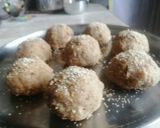 ચુરમા લાડુ (Churma Laddu recipe in gujarati) રેસીપી સ્ટેપ4ફોટો