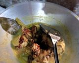Foto langkah ke 4 dari resep Ayam kecap kuning.
