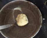 A picture of step 4 of Kuttu ke pakode.