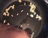 Foto del paso 3 de la receta: Trucha rellena de jamón y piñones