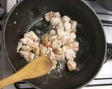 Foto del paso 3 de la receta: Pollo a la Naranja con Puré y Estilo! 