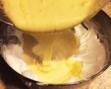 A picture of step 7 of Fluffy chiffon cake.