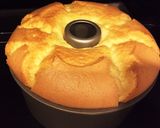 A picture of step 10 of Fluffy chiffon cake.