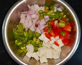 A picture of step 1 of Paneer Chilli Cheese Toast.