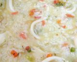 Foto del paso 3 de la receta: Consomé de merluza y rabas