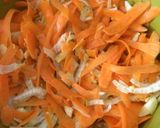 Foto del paso 1 de la receta: Ensalada de hinojo y zanahoria con roquefort 