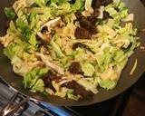 Stir-fry Noodle Soup recipe step 13 photo