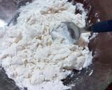 Foto del paso 2 de la receta: 🍕pizza rellena fácil 🍕🥳🤤 (en Sartén)🍳