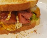 A picture of step 4 of Cali Food Truck Breakfast Sandwich.