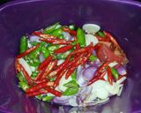 Foto langkah ke 1 dari resep Oseng Pedas Gurih Dendeng Sapi Manis.